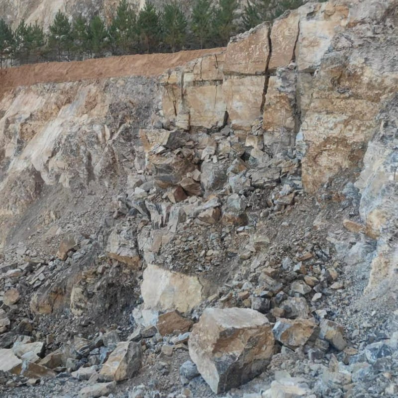 Co2 rock breaking system advantage