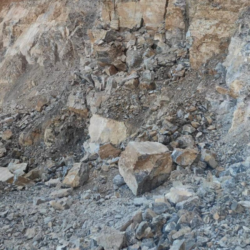 Co2 rock breaking system advantage