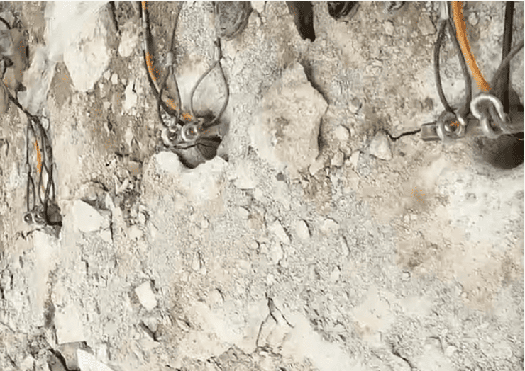 Hydraulic Piston Rock Splitter Case | 300% Efficiency Increase for Hard Limestone Quarry Mining