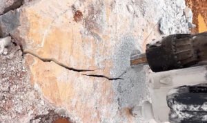 Fujian Granite Static Quarrying Case | Integrated Drill & Splitter Solves Compliance Issues Near Residential Areas