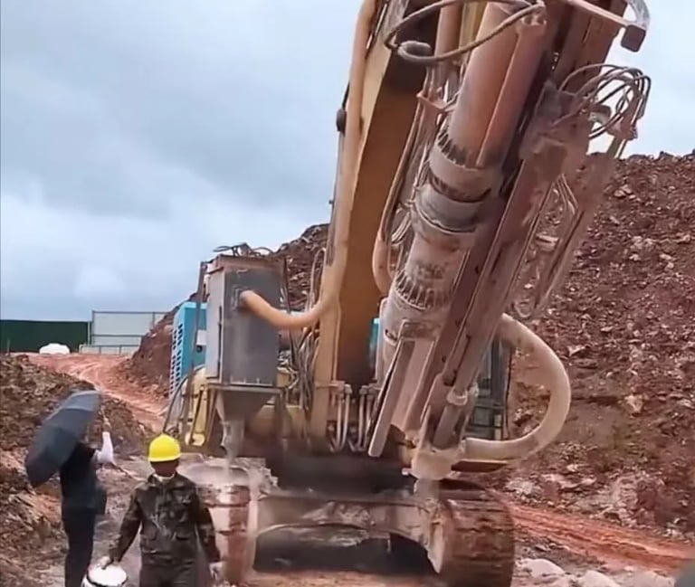 DL115 Drill & Splitter Case: Zhejiang Limestone Quarry Boosts Output 3–5X